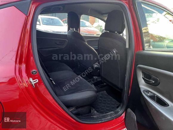 ER MOTORS'DAN 2013 MODEL LACİA YPSİLON DOLCE PAKET (EN DOLUSU )