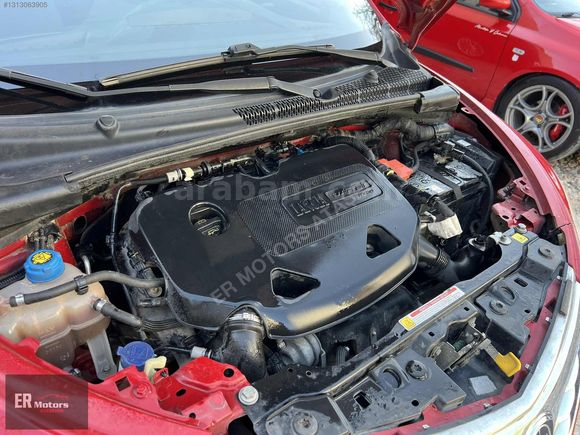 ER MOTORS'DAN 2013 MODEL LACİA YPSİLON DOLCE PAKET (EN DOLUSU )