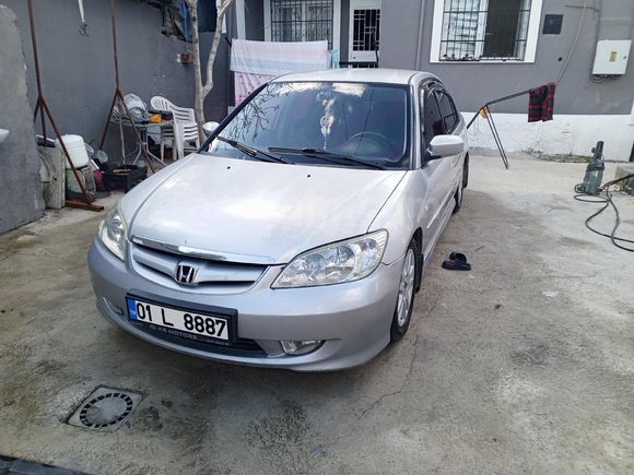 Sahibinden Honda Civic 1.6i VTEC LS 2004 Model