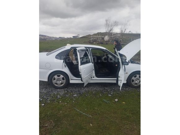 Sahibinden Opel Vectra 2.0 CD 1999 Model
