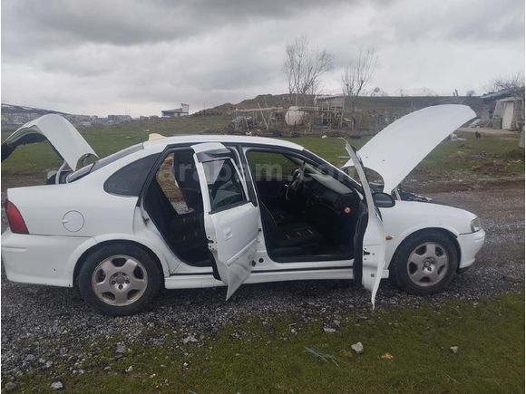 Sahibinden Opel Vectra 2.0 CD 1999 Model