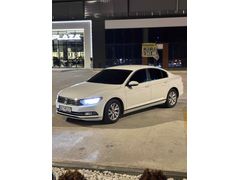 Sahibinden Volkswagen Passat 1.6 TDi BlueMotion Trendline 2015 Model  129.000 km Beyaz