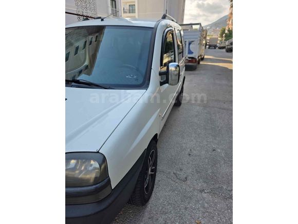 Galeriden Fiat Doblo Combi 1.9 JTD Active 2005 Model Antalya