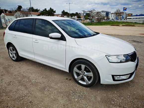 Sahibinden Skoda Rapid 1.2 TSI Spaceback Style 2016 Model  143.000 km Beyaz