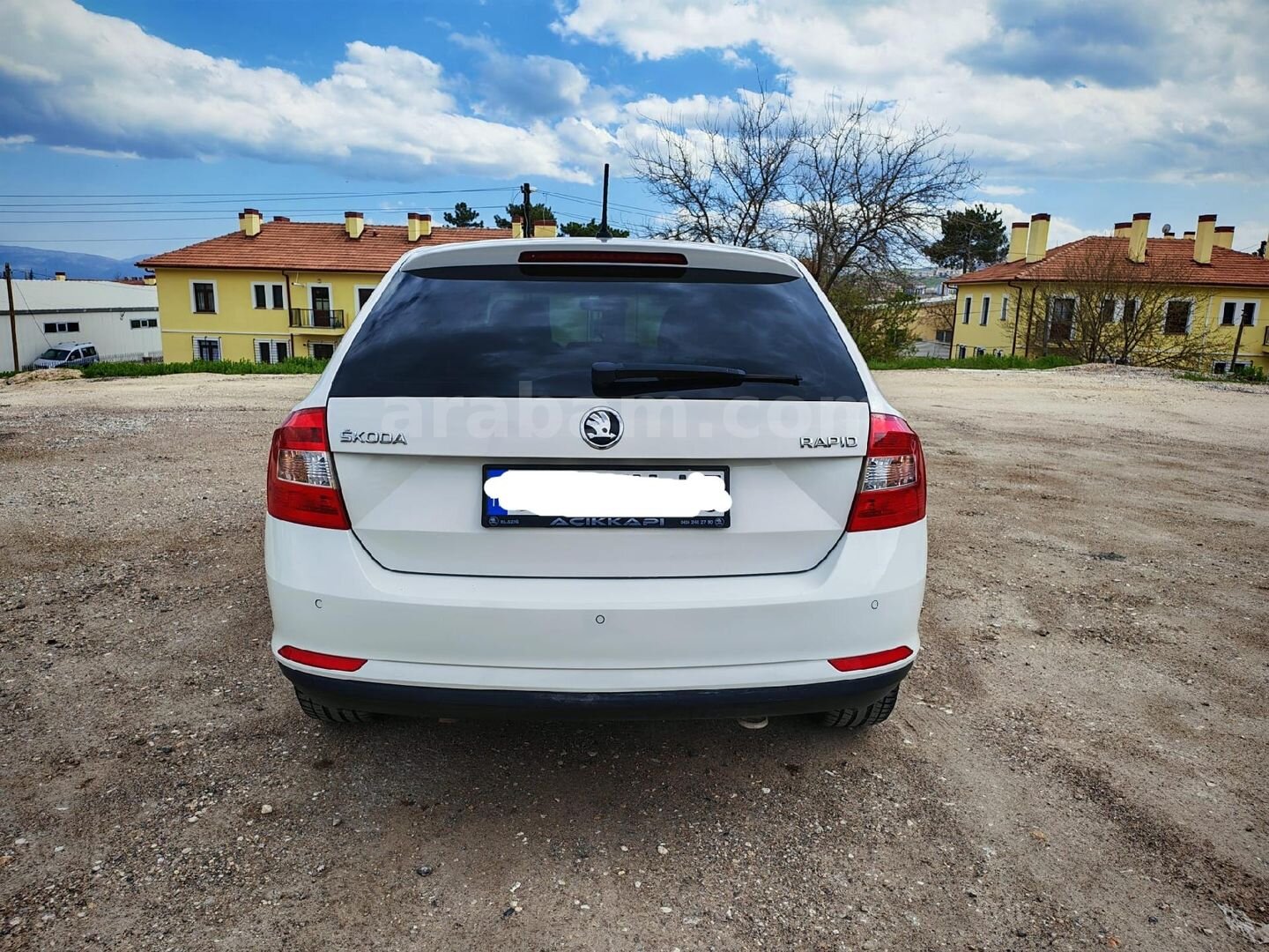 Sahibinden Skoda Rapid 1.2 TSI Spaceback Style 2016 Model 149.000 km Beyaz 4
