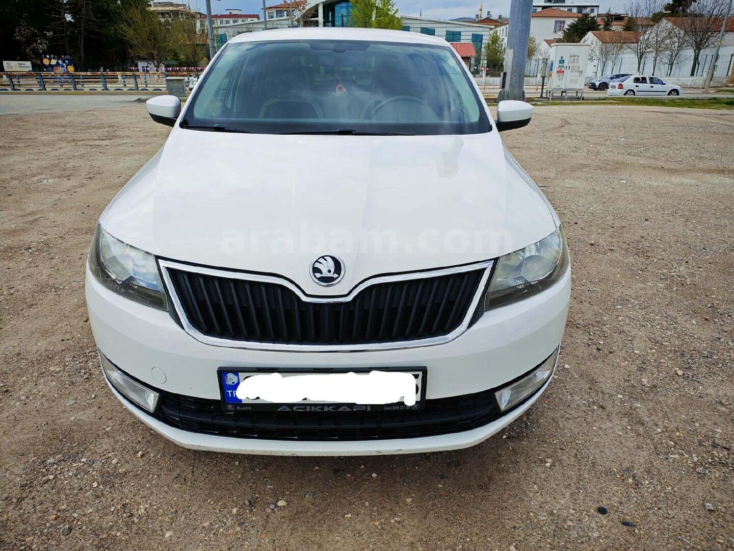 Sahibinden Skoda Rapid 1.2 TSI Spaceback Style 2016 Model 149.000 km Beyaz 3