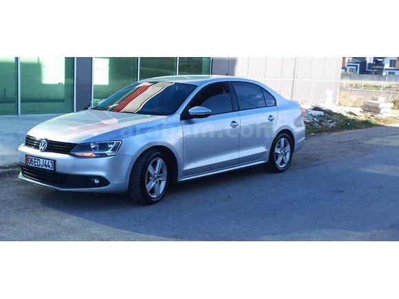 Sahibinden 192000 km de 1.6 TDI jetta