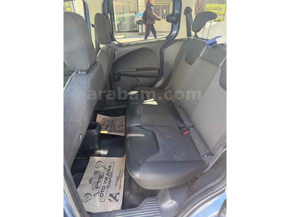 Sahibinden Ford Tourneo Courier 1.5 TDCi Titanium Plus 2023 Model 