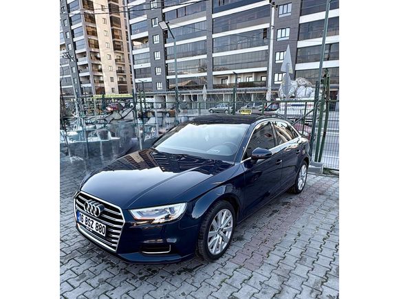 Sahibinden Audi A3 Sportback 1.6 TDI Design Line 2018 Model  144.008 km Lacivert