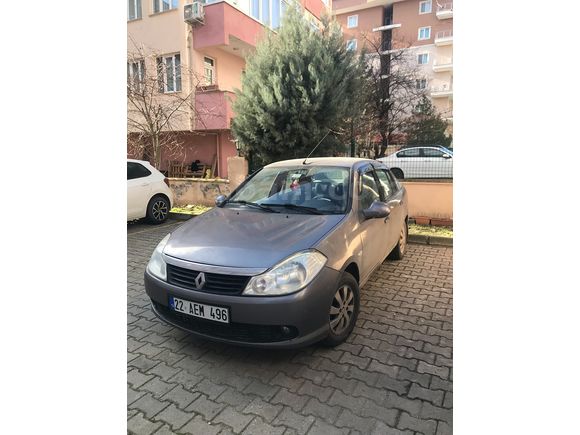 Sahibinden Clio Symbol Temiz Aile Aracı 