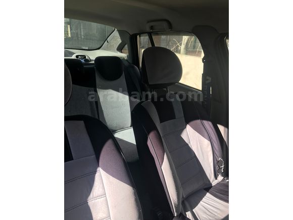 Sahibinden Clio Symbol Temiz Aile Aracı 