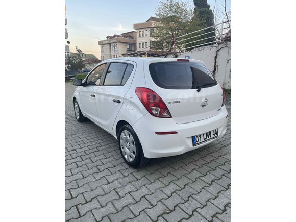 Sahibinden Hyundai i20 1.4 CRDi Jump 2013 Model 