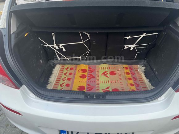 Sahibinden Hyundai i20 1.4 CRDi Jump 2013 Model 