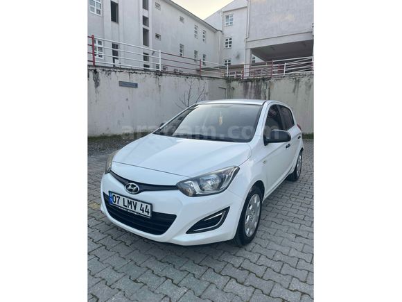 Sahibinden Hyundai i20 1.4 CRDi Jump 2013 Model 