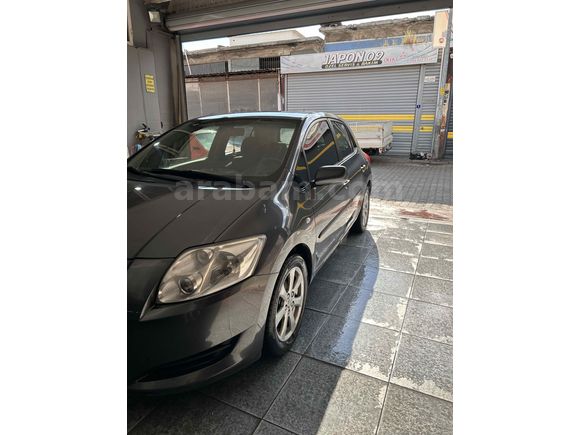 Sahibinden Toyota Auris 1.4 D-4D Class 2007 Model 