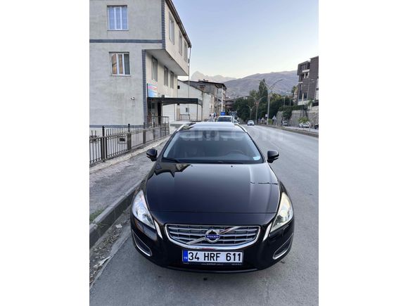 Memurdan servis bakımlı aile aracı