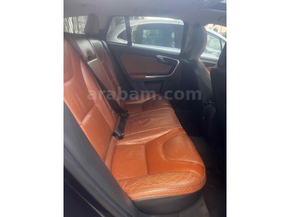 Memurdan servis bakımlı aile aracı