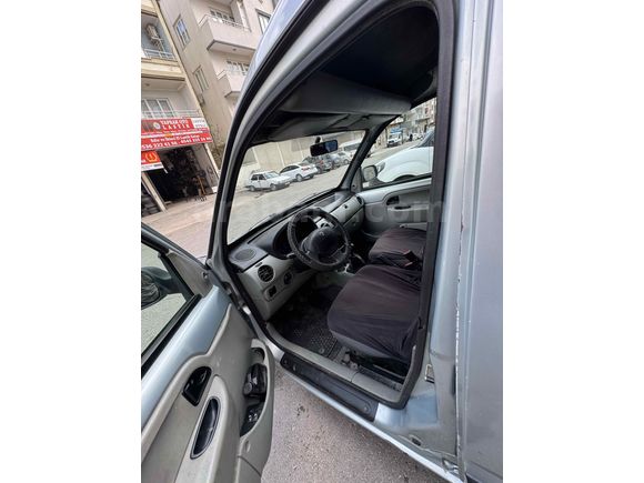 Sahibinden Renault Kangoo 1.5 dCi Authentique 2005 Model 