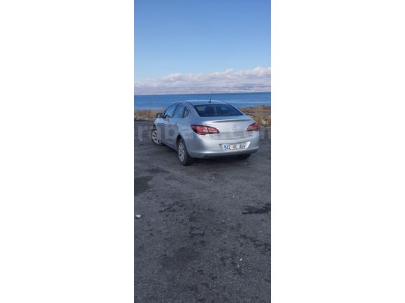 Sahibinden Opel Astra 1.6 Edition 2018 Model  76.000 km Gri