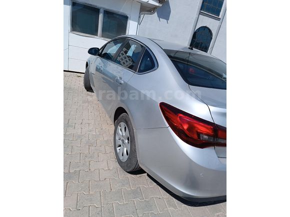 Sahibinden Opel Astra 1.6 Edition 2018 Model  76.000 km Gri