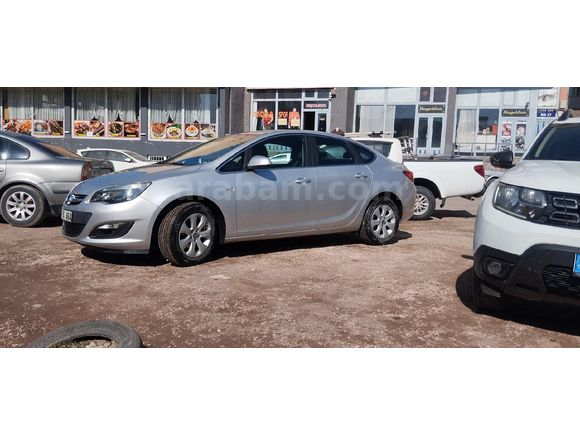 Sahibinden Opel Astra 1.6 Edition 2018 Model  76.000 km Gri