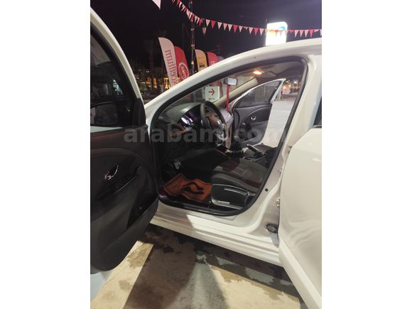 Sahibinden Renault Fluence 1.5 dCi Touch Plus 2014 Model
