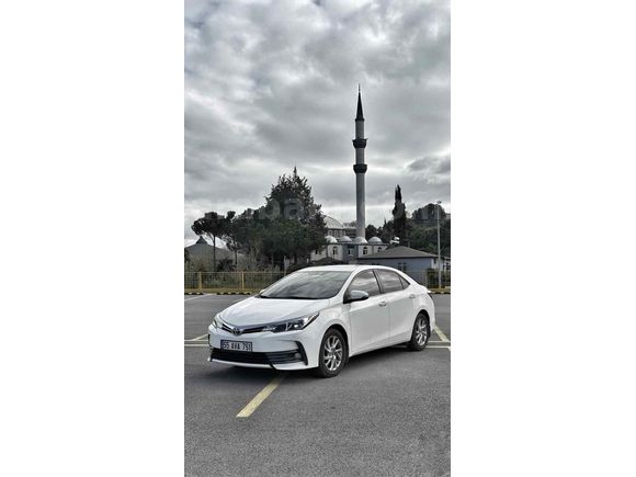 HATASIZ AYARINDA Sahibinden Toyota Corolla 1.6 Advance 2016 Model  175.000 km Beyaz