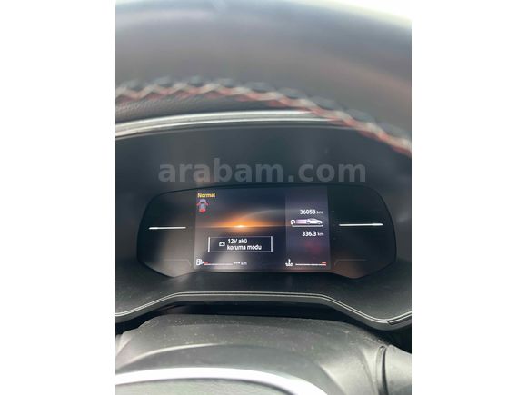 Sahibinden Renault Clio 1.0 TCe Techno Esprit Alpine 2023 Model 