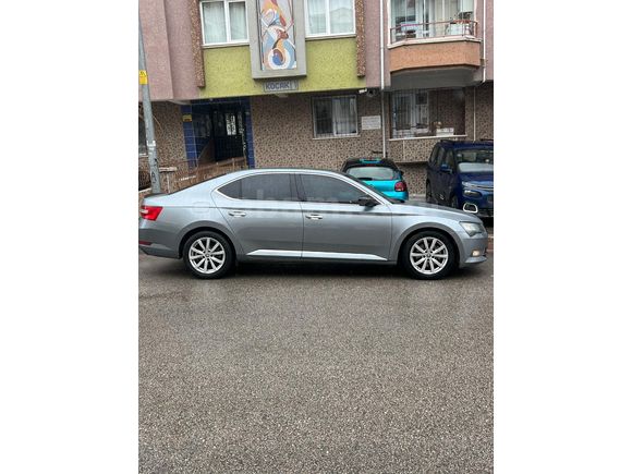 Sahibinden Skoda SuperB 1.6 TDI Active 2017 Model
