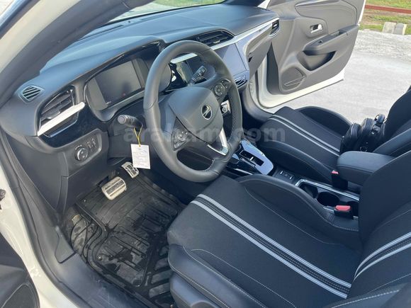 Galeriden Opel Corsa 1.2 T GS 2023 Model Uşak