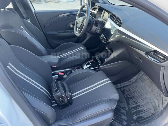 Galeriden Opel Corsa 1.2 T GS 2023 Model Uşak