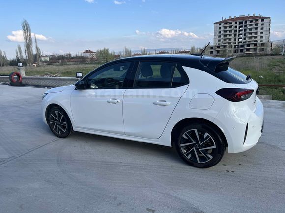 Galeriden Opel Corsa 1.2 T GS 2023 Model Uşak