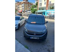 Sahibinden Fiat Doblo Combi 1.6 Multijet Premio Plus 2023 Model  40.000 km Gri