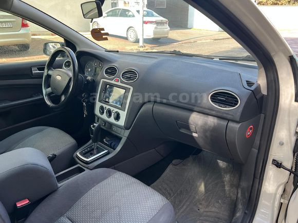 Sahibinden Ford Focus 1.6 Trend 2006 Model