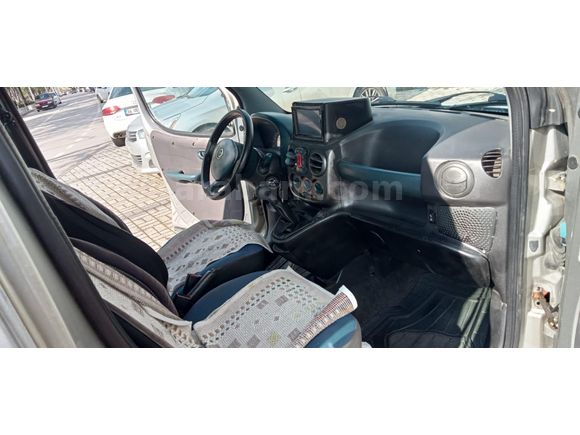 Galeriden Fiat Doblo Combi 1.9 D ELX 2001 Model Bursa