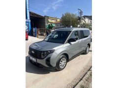 Sahibinden Ford Tourneo Courier 1.0 EcoBoost Deluxe 2025 Model 