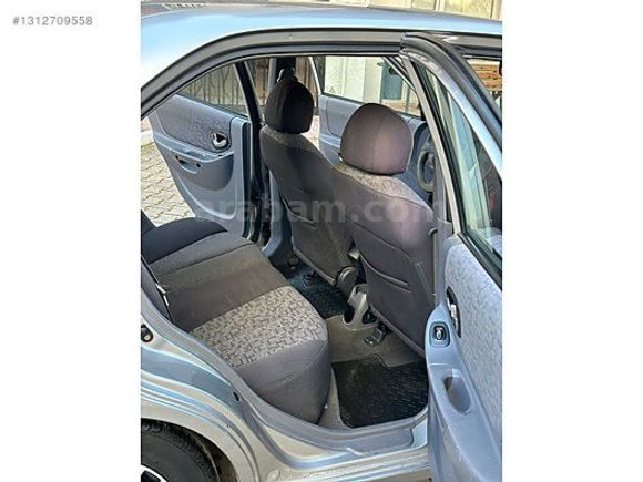 HATASIZ DÜŞÜK KM OTOMATİK TEMİZ AİLE ARACI