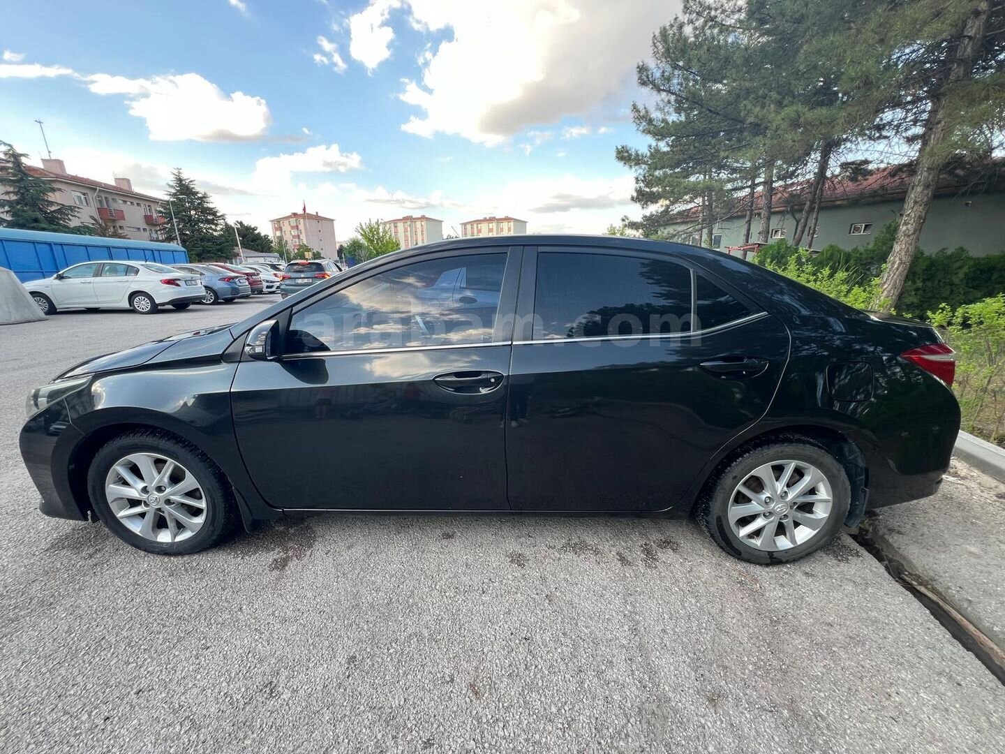Sahibinden Toyota Corolla 1.4 D-4D Advance 2016 Model Ankara 188.000 km Siyah 4