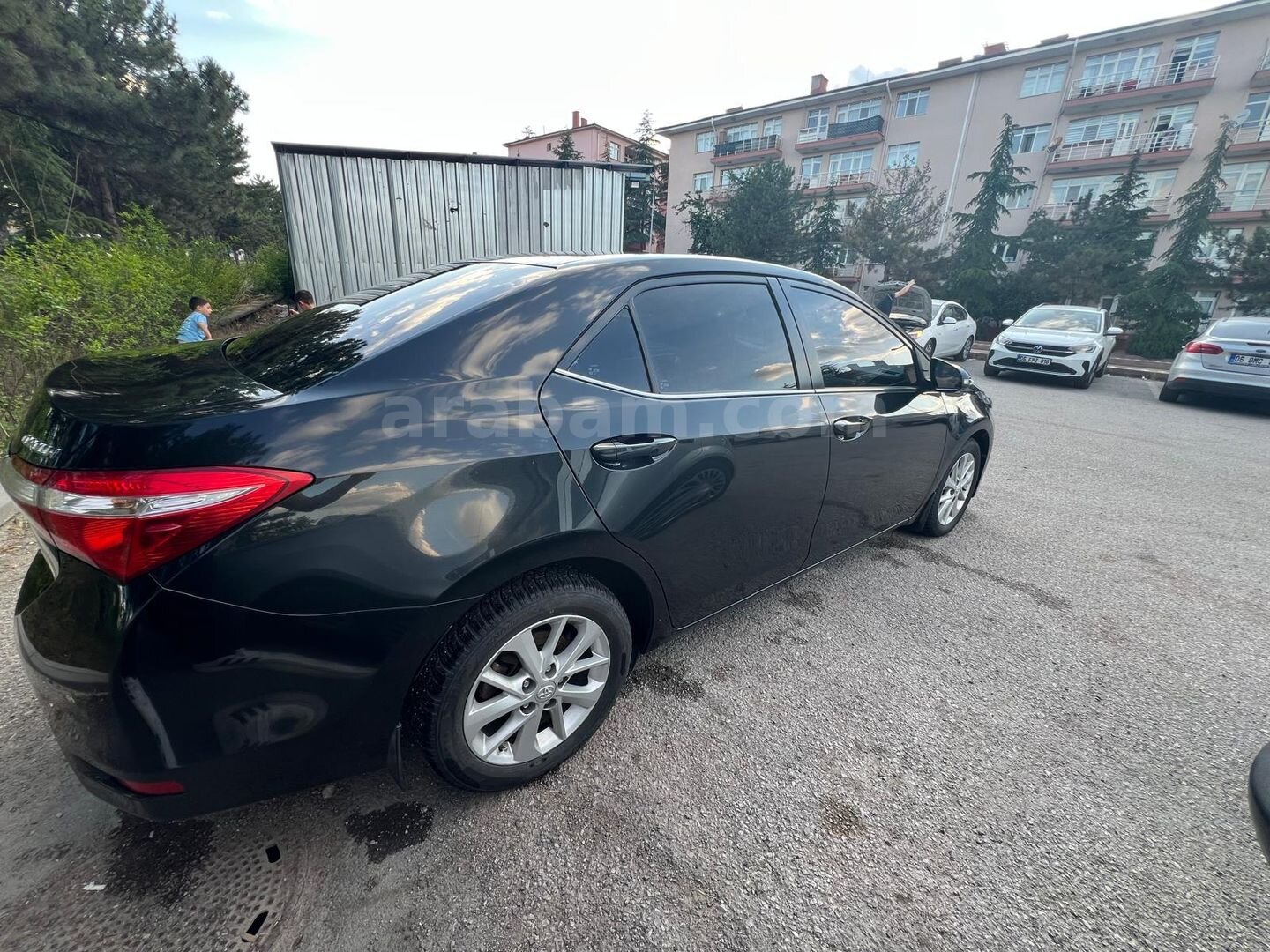 Sahibinden Toyota Corolla 1.4 D-4D Advance 2016 Model Ankara 188.000 km Siyah 3