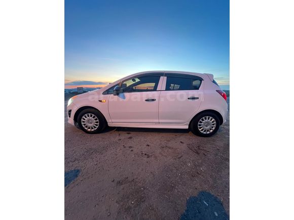 Sahibinden Opel Corsa 1.3 CDTI Essentia 2013 Model