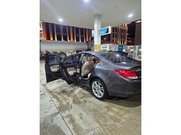 Sahibinden Opel Insignia 2.0 CDTI Sport 2011 Model