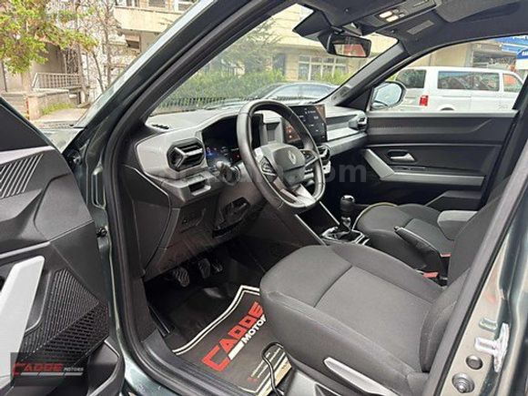 2025 RENAULT DUSTER HATASIZ BOYASIZ 32.000KM FABRİKASYON LPG