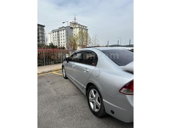 Sahibinden Honda Civic 1.6i VTEC Elegance 2008 Model