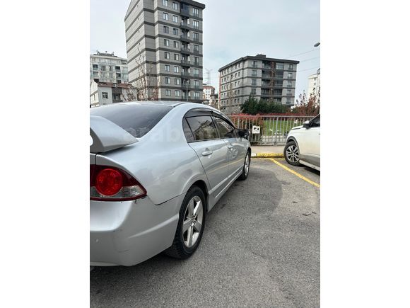 Sahibinden Honda Civic 1.6i VTEC Elegance 2008 Model