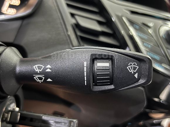 Sahibinden Ford Fiesta 1.0 GTDi Titanium 2014 Model
