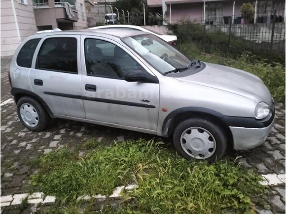 Sahibinden Opel Corsa 1.2 Swing 2000 Model