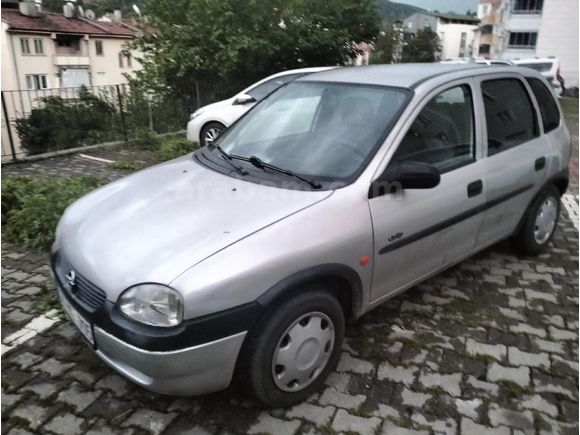 Sahibinden Opel Corsa 1.2 Swing 2000 Model