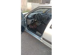 Sahibinden Renault Clio 1.4 Authentique 2004 Model 