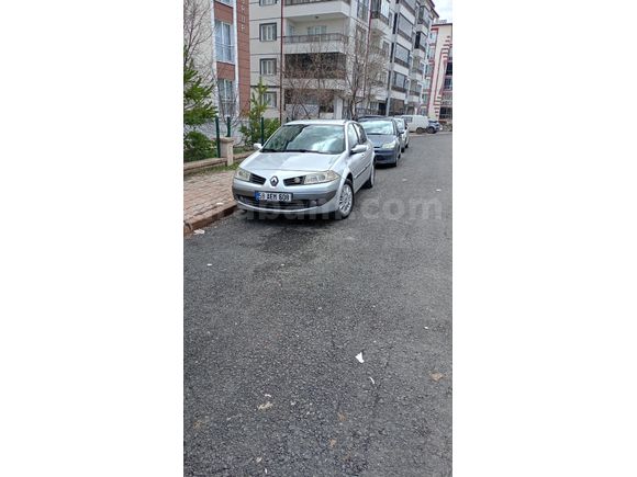 Sahibinden Renault Megane 1.5 dCi Privilege 2006 Model
