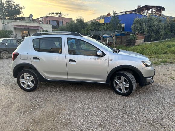 Sahibinden Dacia Sandero 1.5 dCi Stepway 2016 Model 